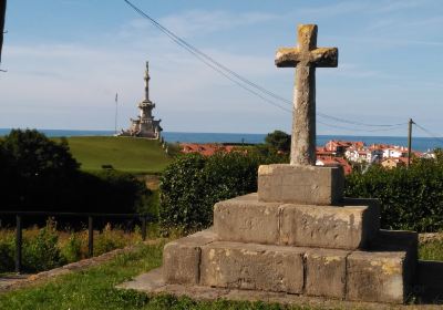 Monument to the Marques de Comillas