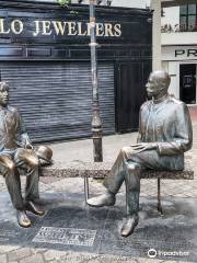 Statue of Oscar Wilde and Eduard Vilde
