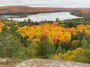 Booth's Rock Trail