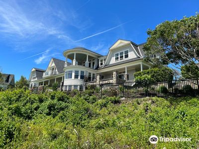 Marginal Way