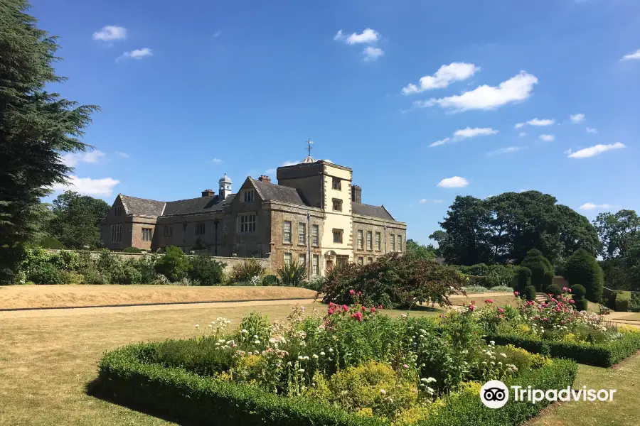 National Trust - Canons Ashby