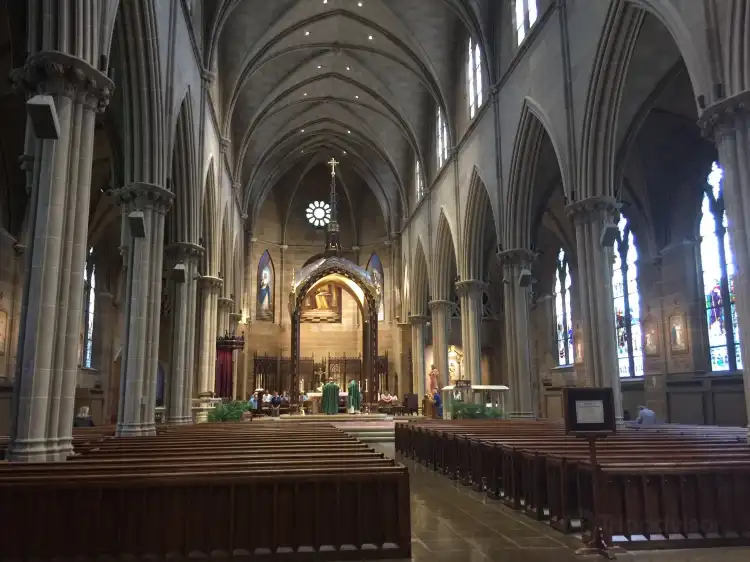 Các khách sạn gần Saint Joseph Cathedral