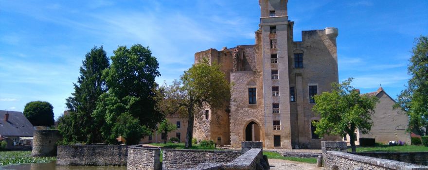Burg Sagonne
