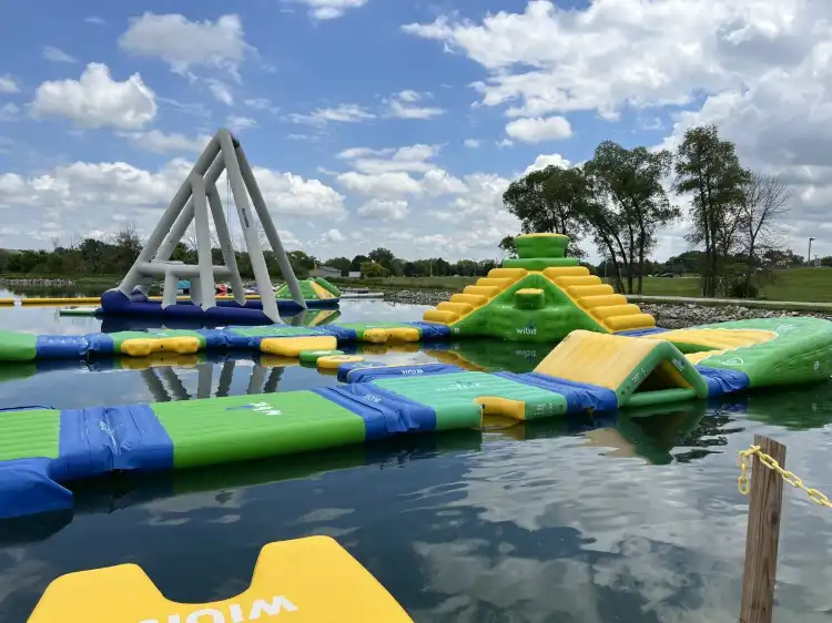 Hotels near Mascoutin Valley State Park Trail