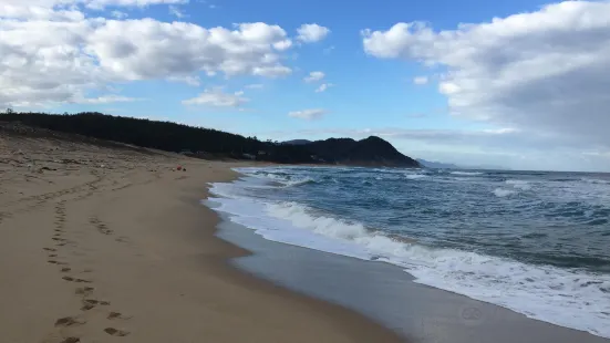 Kotohikihama Beach