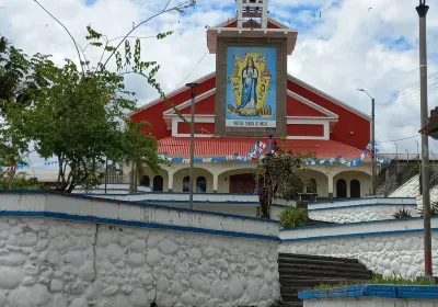 Catedral Santuario Católico Purísima de Macas