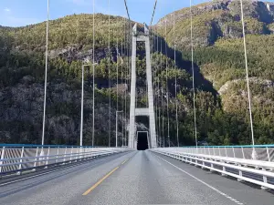 ハダンゲル橋（ノルウェー）