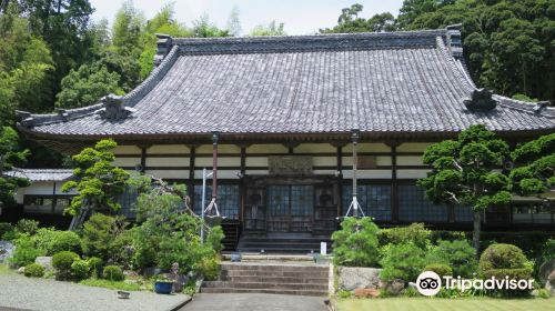 大興寺 子生れ石