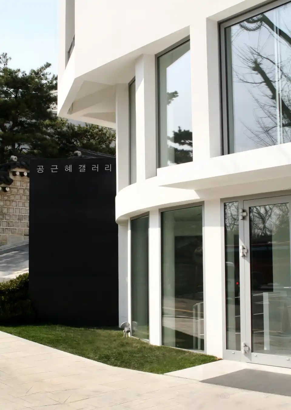 4_Gallery K.O.N.G.