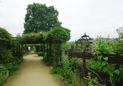 ロクマリア庭園