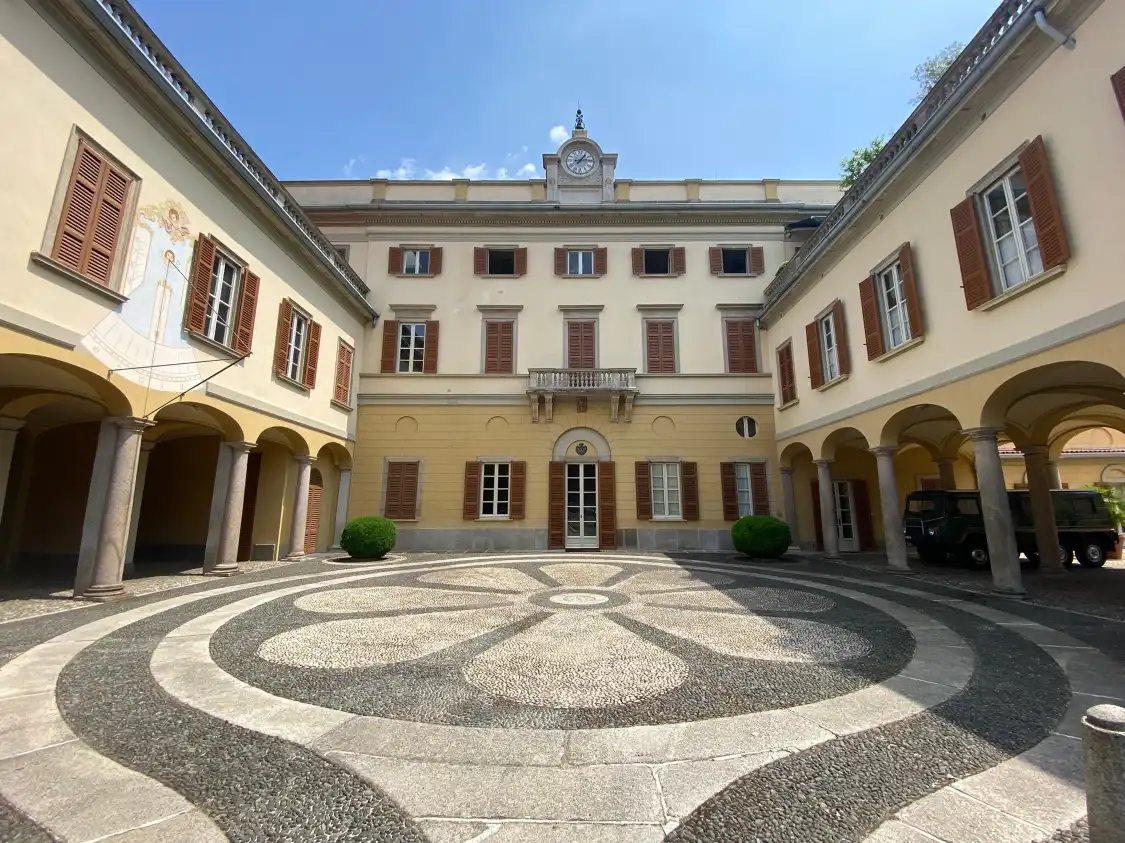 Hotel in zona Villa Archinto Pennati