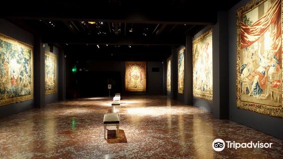 Musée des Tissus et des Arts Décoratifs