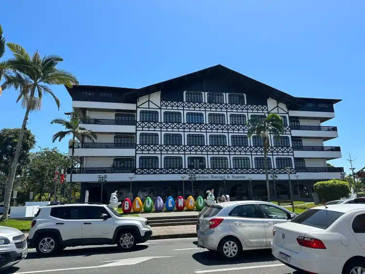 Hotels near Blumenau City Hall