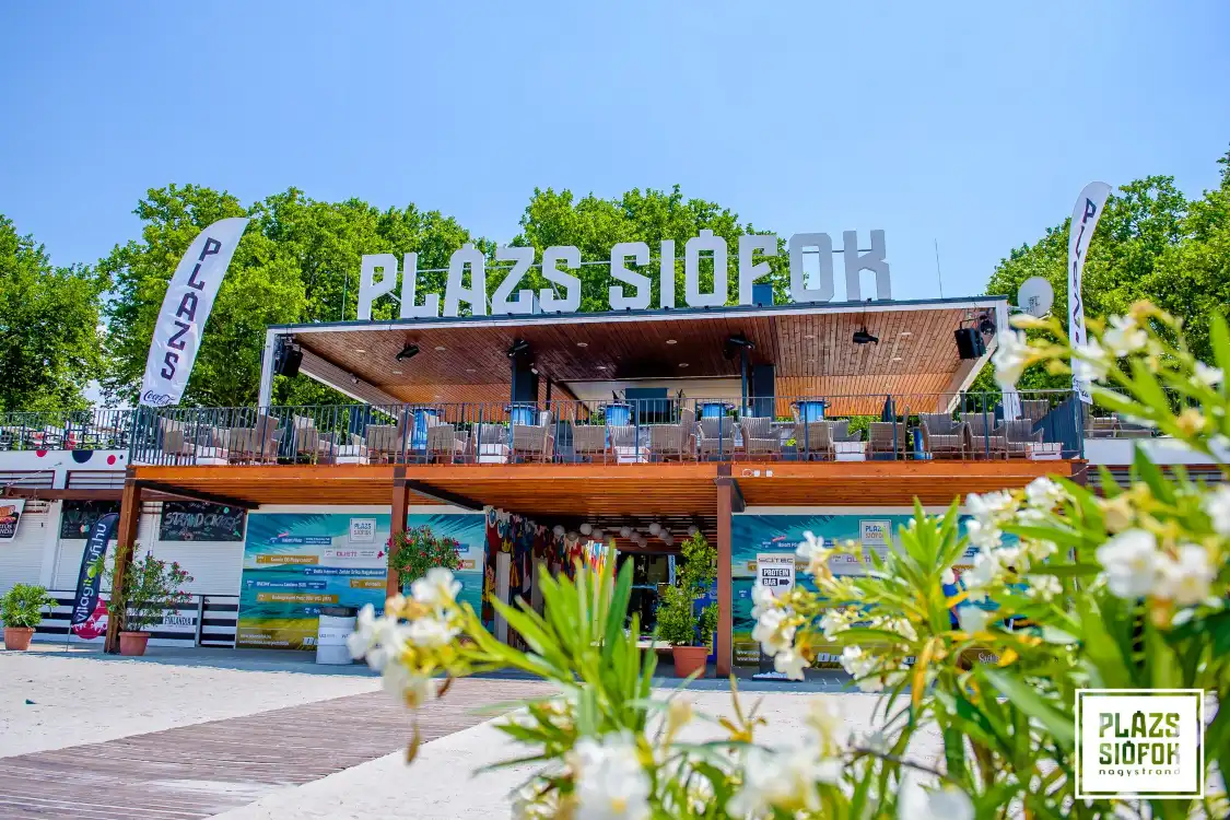 Hotels near Plázs Siófok