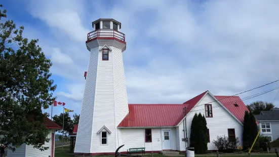 Campbellton Range Rear Lighthouse