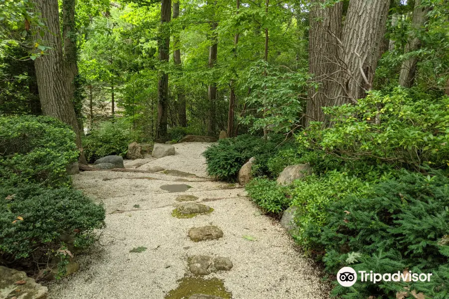 John P. Humes Japanese Stroll Garden