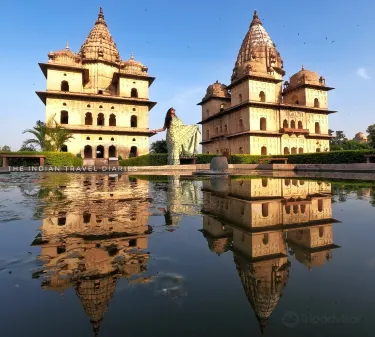 Chhatris Cenotaphs