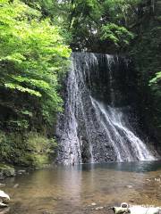 Yomogi Fudō Waterfall