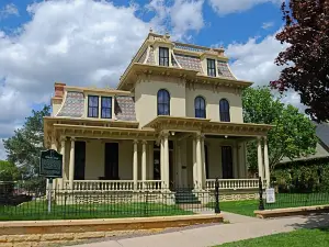 The R. D. Hubbard House