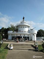 Yuttanavi Memorial Monument at Ko Chang