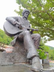 Monumento a Lucio Battisti