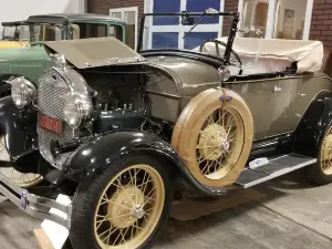 Antique Car Museum of Iowa