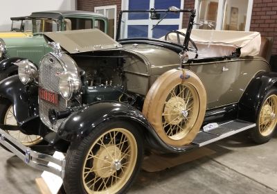 Antique Car Museum of Iowa