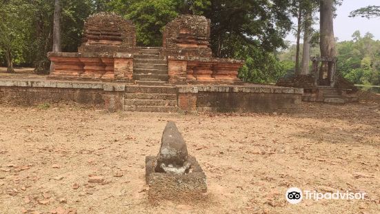 Prasat Bay Kaek Est