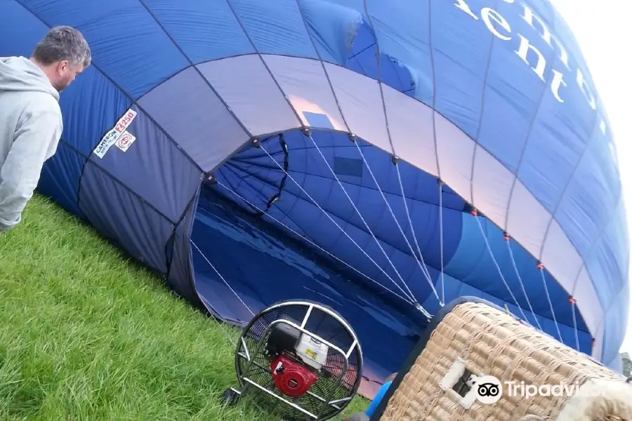 Ballooning In The Cotswolds