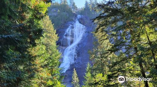 Shannon Falls Provincial Park