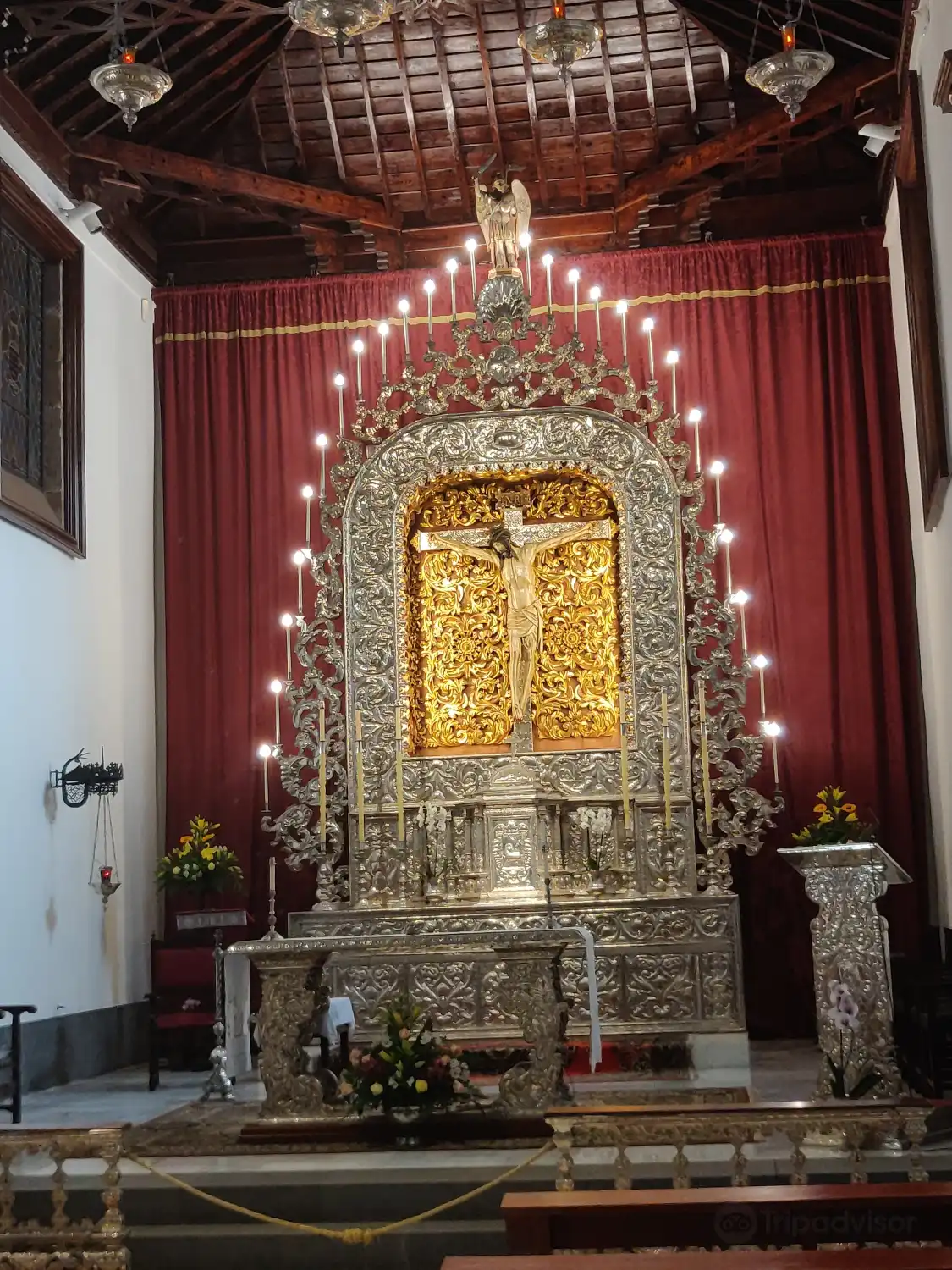 Hotels near Santuario del Cristo