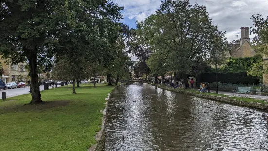 Bourton-on-the-water