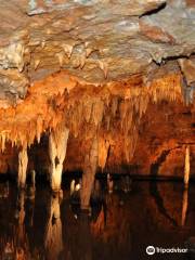 Meramec Caverns