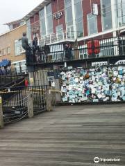 Ianto's Shrine