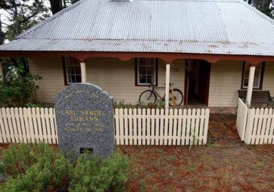 Schramm's Cottage - Doncaster-Templestowe Historical Society Museum