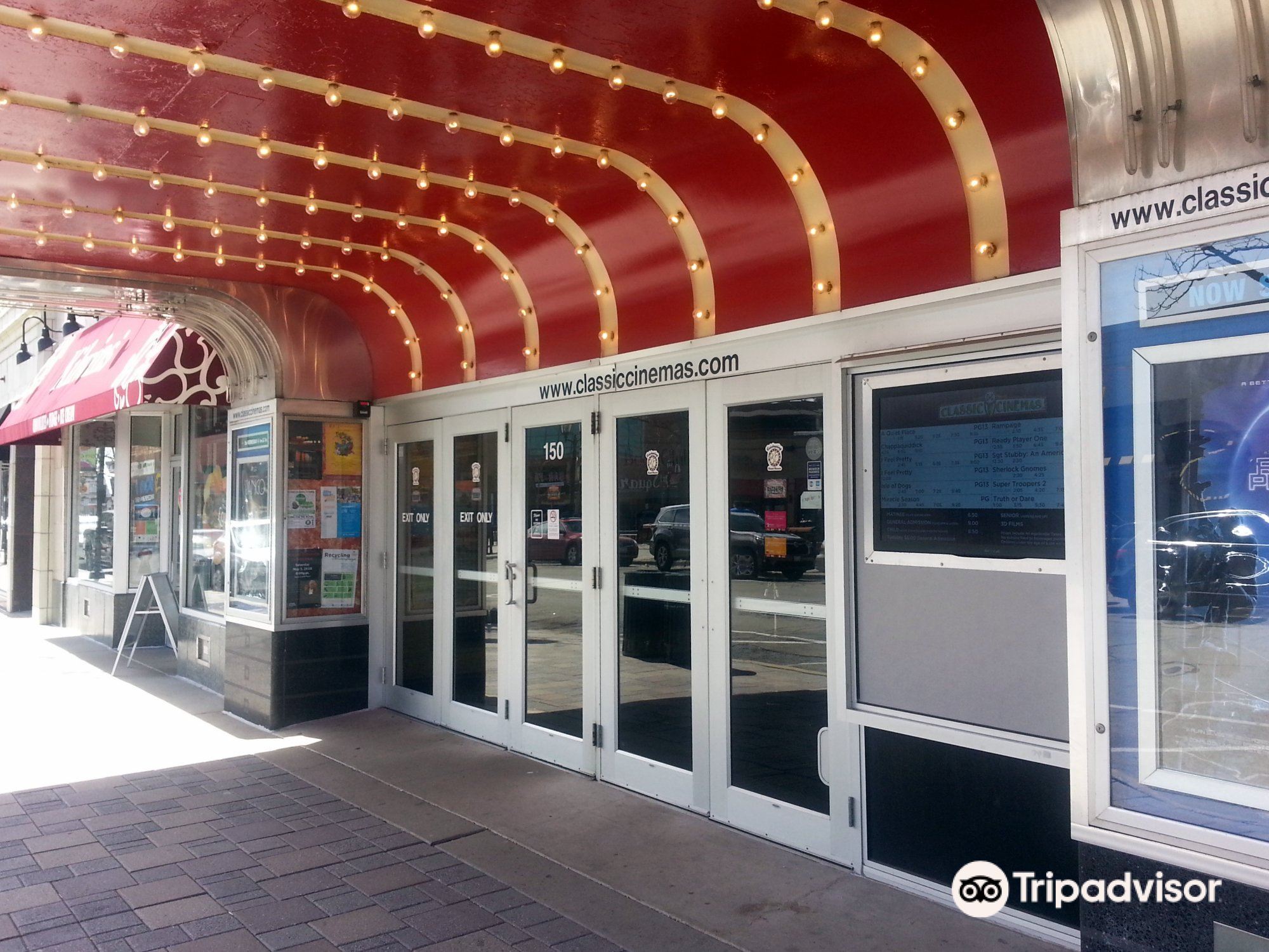 Classic Cinemas York Theatre Photos, Map & Reviews [2024]