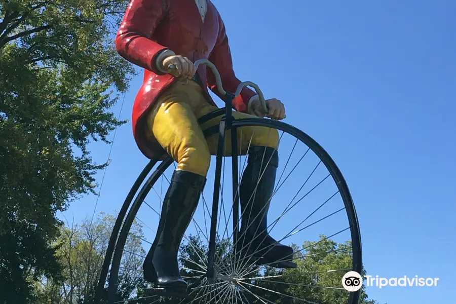 World's Largest Bicyclist