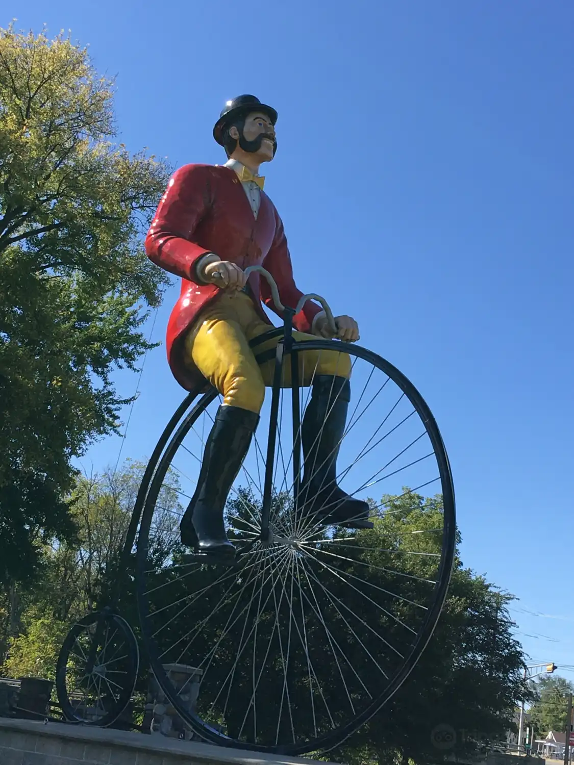 Отели рядом с достопримечательностью «World's Largest Bicyclist»