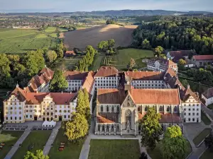 Salem Monastery & Palace