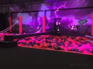 Airborne Extreme Trampoline Park