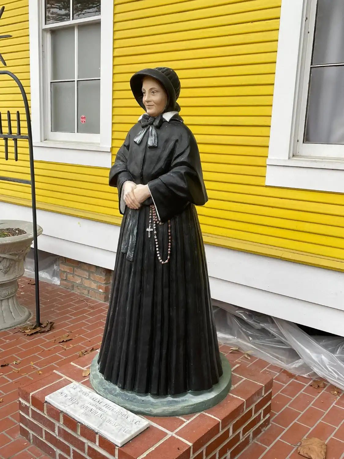 Hotels near Louisiana Orphan Train Museum