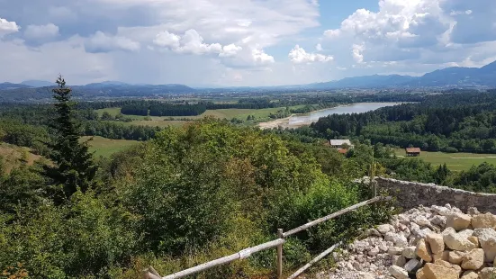 Žovnek Castle