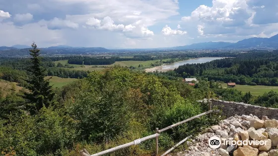 Zovnek Castle