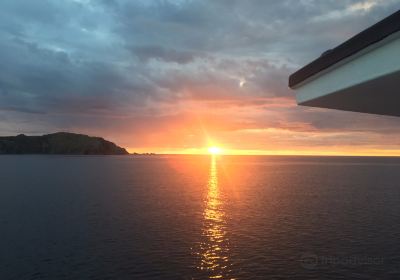 Iceberg Quest Ocean Tours