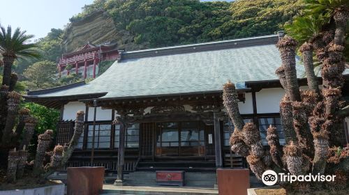 大福寺（崖観音）