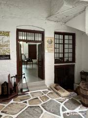Kitron Naxou, Distillery M. G. Vallindras