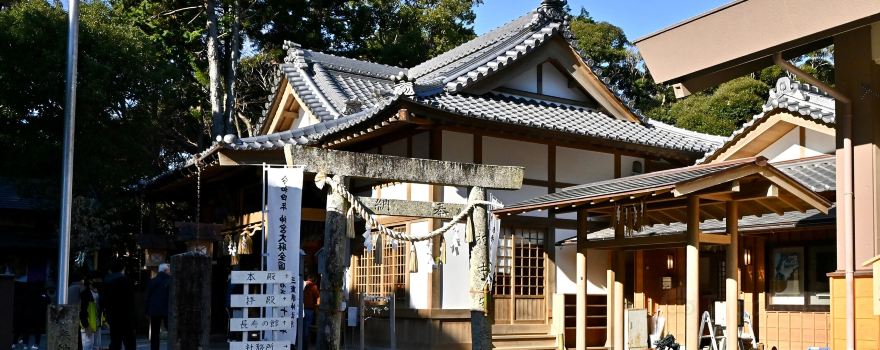 Shinmei Shrine (Ishigami-san)