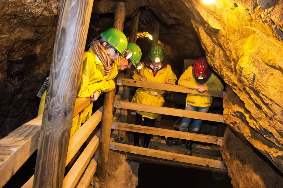 Hotel dekat Besucherbergwerk Grube Wenzel