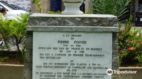 Pierre Poivre Statue