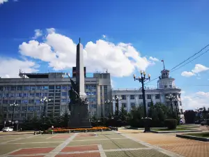Komsomol'skaya Ploshchad'